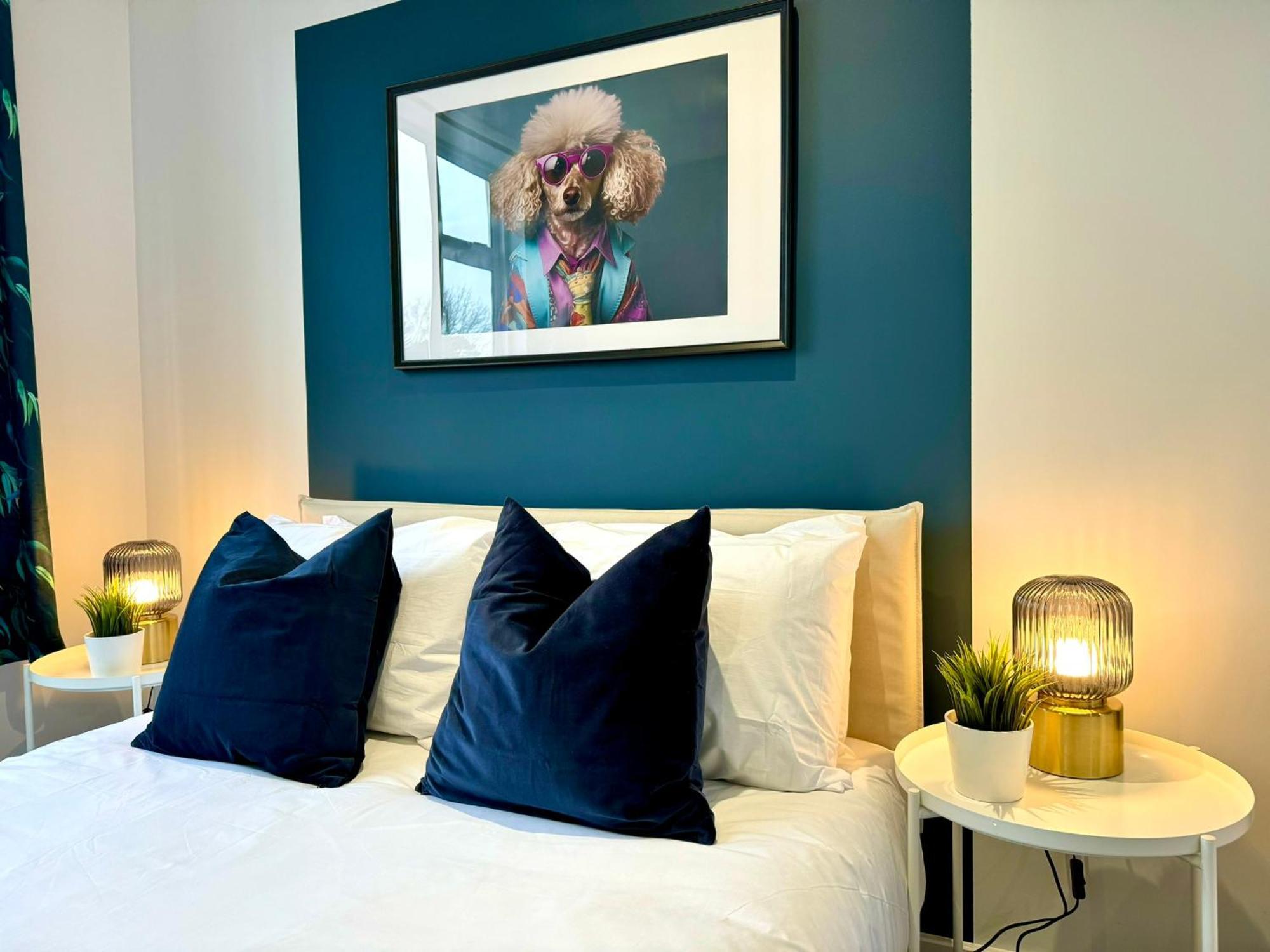 Amazing Large 3 Bedroom Apartment - Sleeps 8! Bournemouth Eksteriør billede